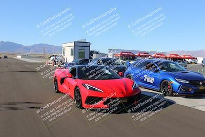 media/Nov-19-2022-Speed Ventures (Sat) [[eb5c8f9508]]/Around the Pits/Pre Grid Black/